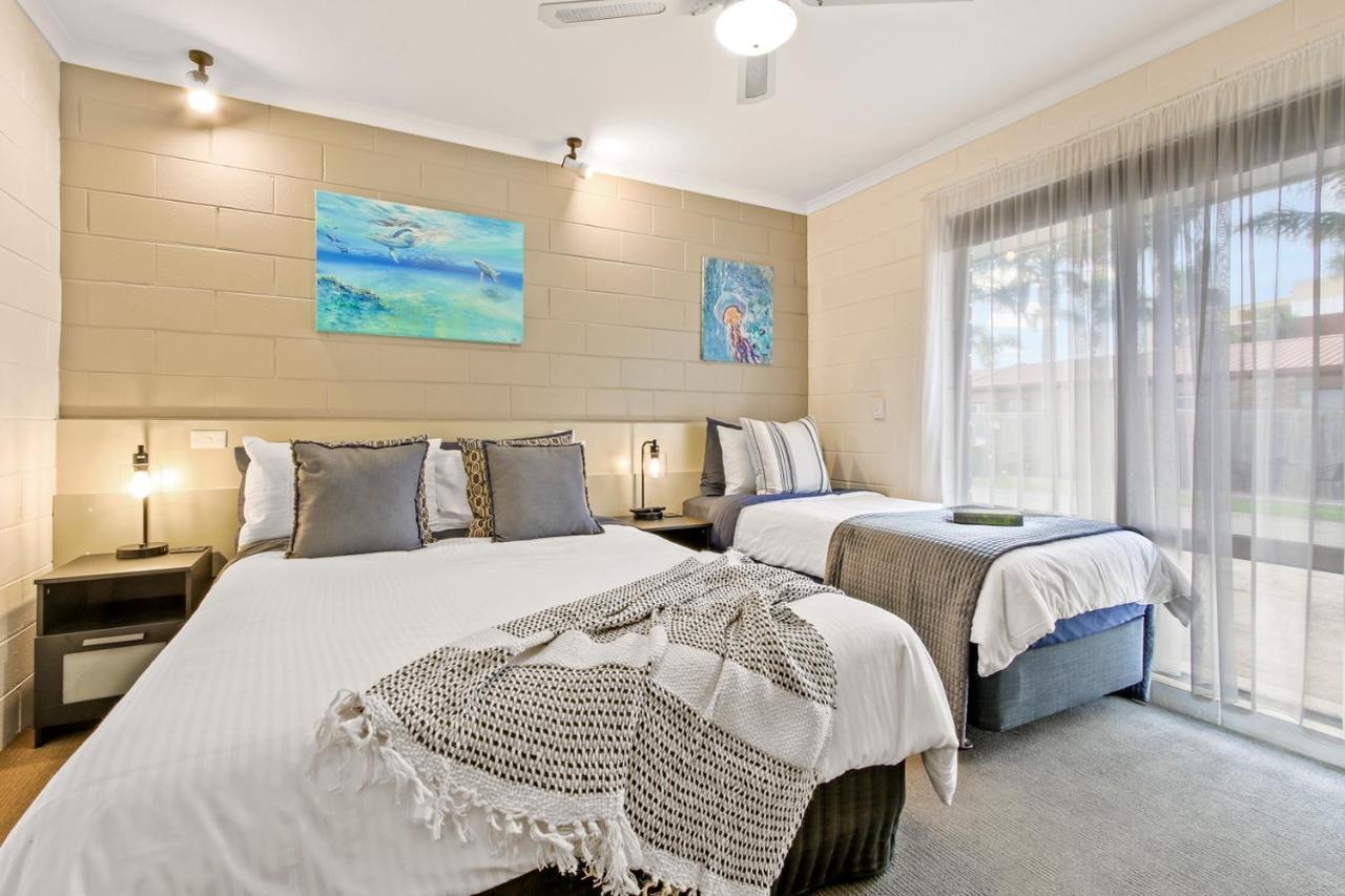 Sandbar Motel Lakes Entrance Exterior foto